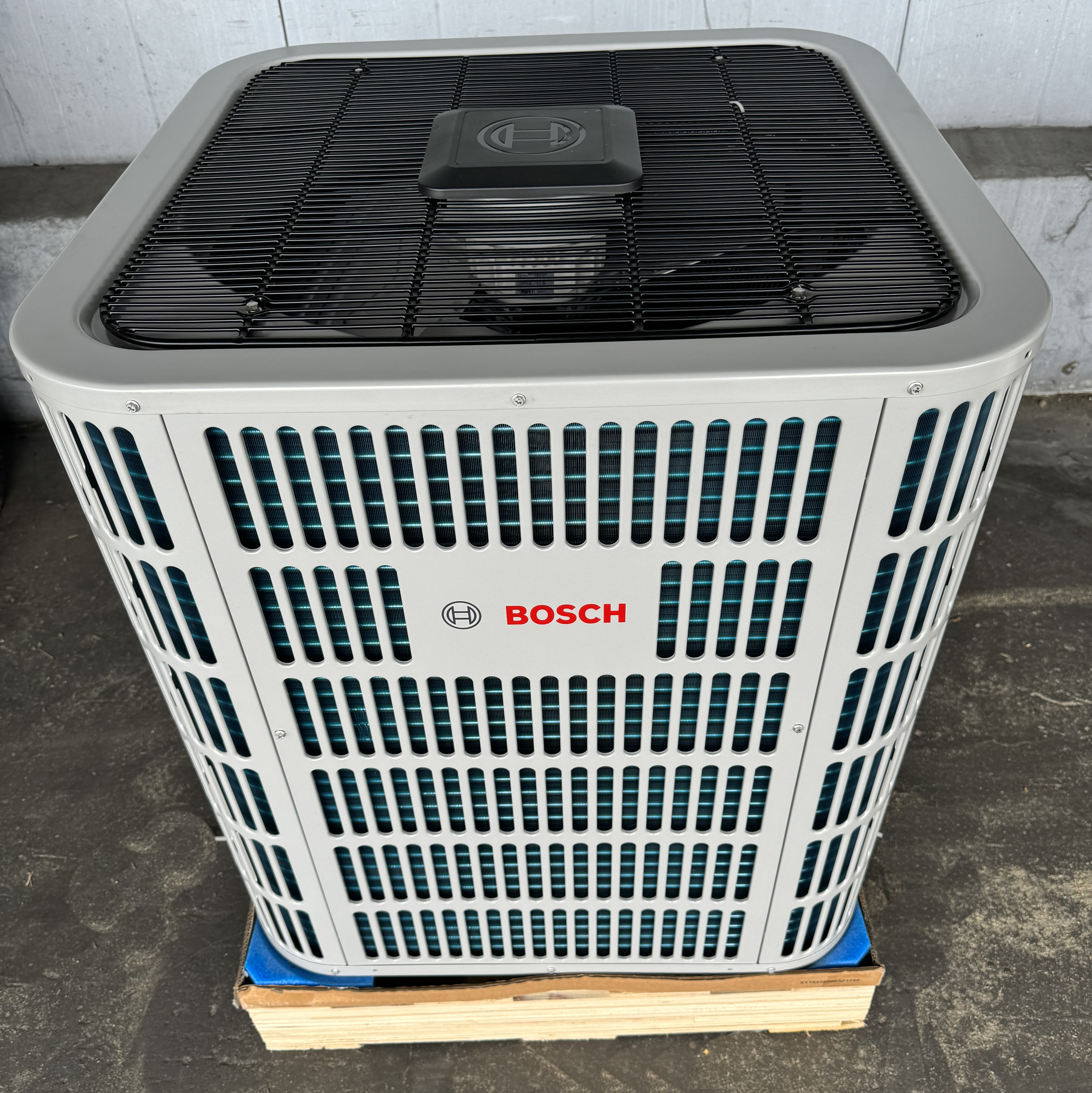 4 Ton Bosch 20 SEER, 18.5 SEER2 Heat Pump Inverter System 2.0 Series BOVA-60HDN1-M20G (4054), BVA-48WN1-M20 (2054) (F)